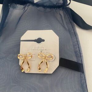BKE Gold Bow Earrings